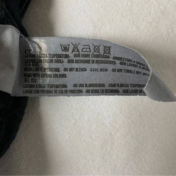 Brandy Melville Flare Jeans Dark Grey Faded Black Denim - Picture 8 of 10